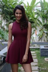 Disha Patani Interview About Loafer